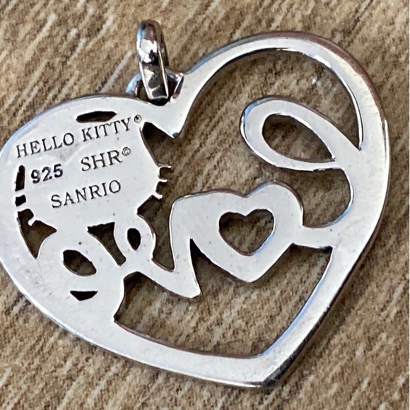 Sold - Picture 3 of 5